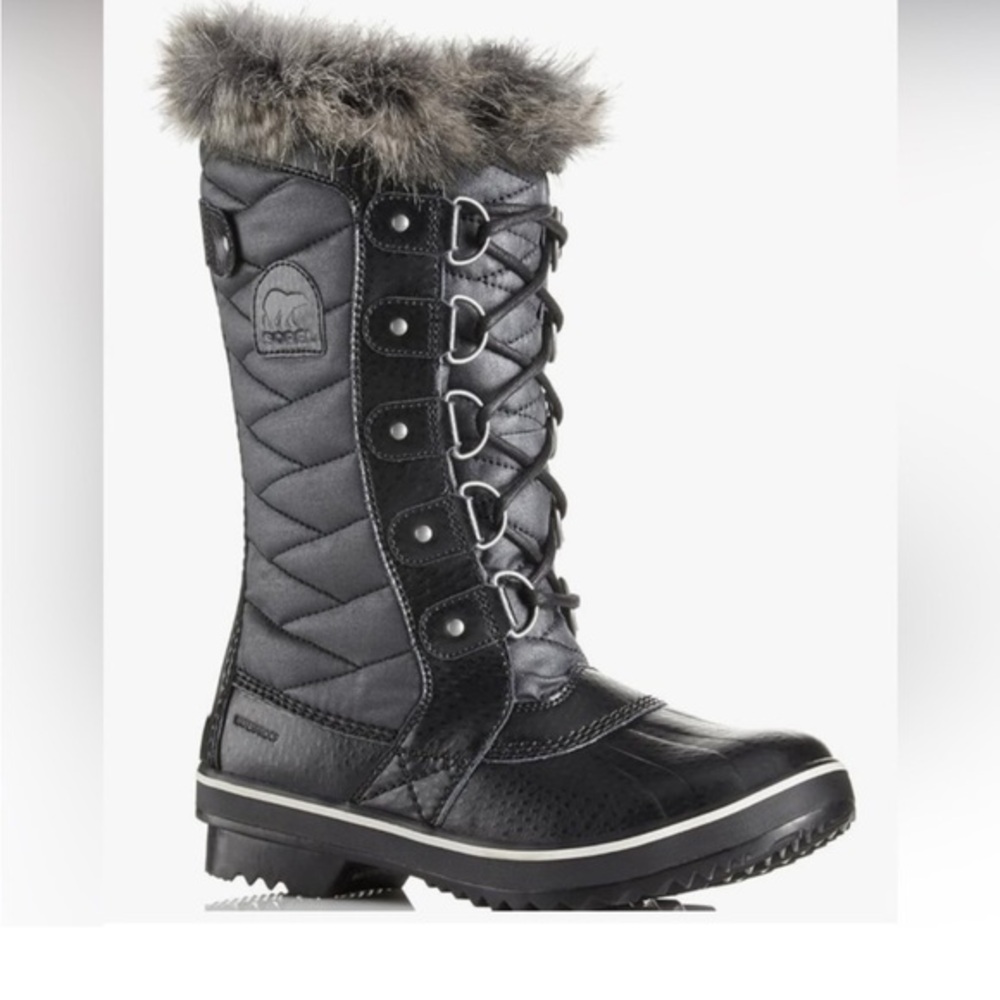 Sorel Tofino II Black Quilted Waterproof Winter Boots - Size 7.5